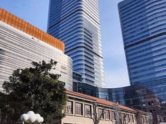 -星巴克(上海长宁来福士1F店)