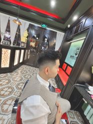 -豪帅男士理容馆