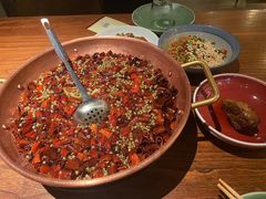 麻辣兔头-双流老妈兔头(荟聚店)