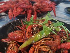 -虾易落味(杭州黄龙万科中心店)