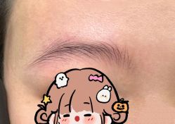 -一个差评成就的纹眉店