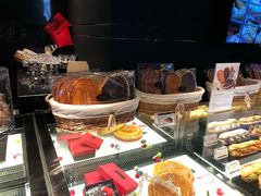 -Salon de The de Joel Robuchon(外滩18号店)