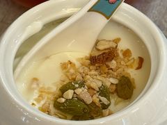 -汗腾格里·风味餐厅(新疆驻京办店)