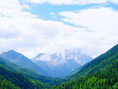 -亚拉雪山风景区