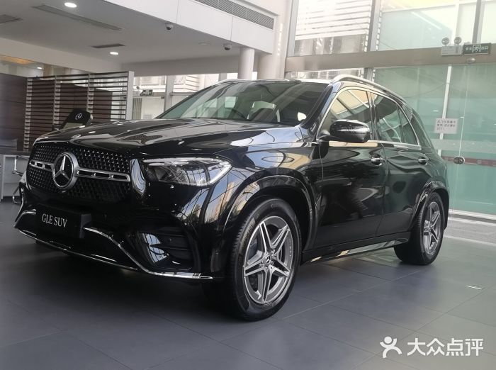 上海德星奔驰(江杨南路店)图片