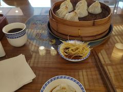 -笑来喜馄饨小笼工坊店(湖滨街店)