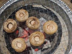 -山川小町·极番烧肉(新地假日广场店)