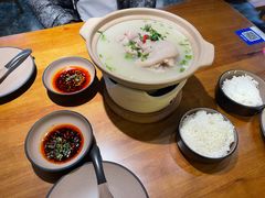 -叁煨蹄花·下饭盐帮菜(人民广场店)