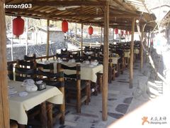 用餐地点-北京水岸山吧度假村(雁栖镇店)