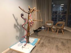 -一个差评成就的纹眉店