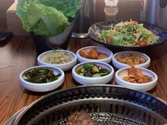 -烧肉一番·新韩式炭火烤肉(大岭山店)