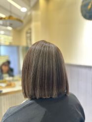 -PE SALON