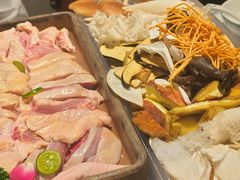 -野·大山里野生菌石锅土鸡(益田假日店)