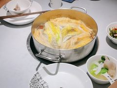 -椰小婉·原生态椰子鸡(百信广场店)