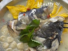 -丹水桥地锅鱼·翘嘴鲌·地方特色全鱼宴(丹江口大坝店)