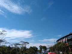 -上海滴水湖皇冠假日酒店