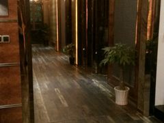 -半岛公馆(淞兴西路店)