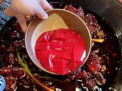 -渝井巷重庆老火锅(沈阳吉祥店)