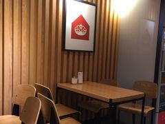 大堂-鸭得堡老鸭汤·鸭血粉丝(凤凰西街店)