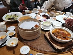 -乐忻皇朝(上海中心大厦店)