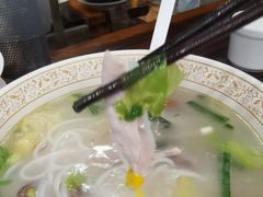 -桥香园云南过桥米线(金马碧鸡店)