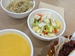 -闫家驴肉老店(华电一校店)
