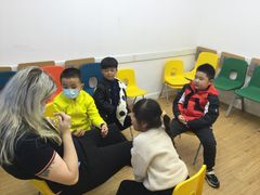 -英孚教育青少儿(昆城广场中心)