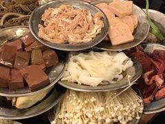 -月圆火锅(宁海东路二店)