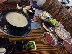 盈田盈粥庄(德平路店)-盈田盈粥庄(博山东路店)