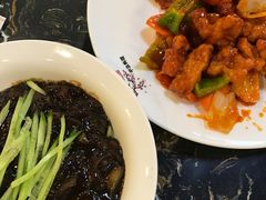 炸酱面-桃园中华料理炸酱面(燕儿岛路店)