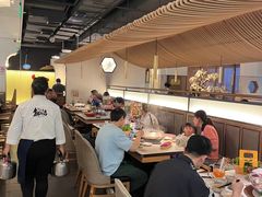 -左庭右院鲜牛肉火锅(浦江欢乐颂店)