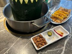 -禄婶鸡煲·打边炉