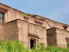 -比如骷髅墙景区