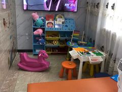 -茂菊口腔连锁(浦东南路店)