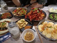 -巴厘龙虾·榜首油焖大虾(音乐学院·沿江酒馆店)