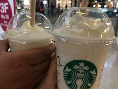 -星巴克臻选(周浦万达店)