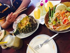 -Dang restaurant (patong phuket)