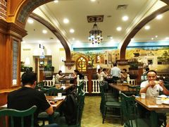 大堂-清真·玛丽亚新疆菜主题餐厅(浙江中路店)