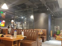 -肥肥虾庄·金牌油焖大虾(杨园滨江时代walk店)