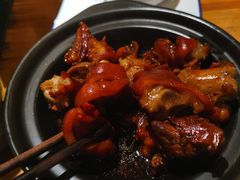 -野山舂·贵州现舂酸汤火锅(鸿通城店)