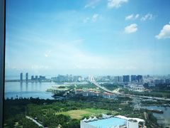-黄金海景大酒店-旋转餐厅