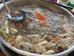 -老石黑山羊毛驴肉火锅(金凯广场店)