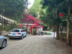 -乡巴佬鼎锅饭
