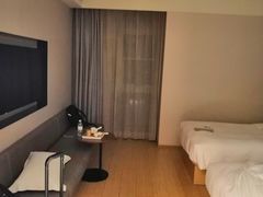 -全季酒店(北京首都机场新国展店)