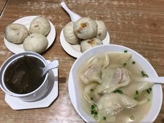 -韩包子(建设路店)