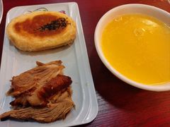 -聚首堂·特色小吃·肘子(什刹海德胜门店)