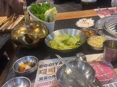 -GOGIYA·咕叽吖韩国传统烤肉店(东方新天地店)