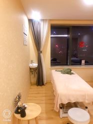 -涂tu指甲日式美甲美睫店