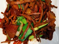 -黑鸡小馆(金源店)