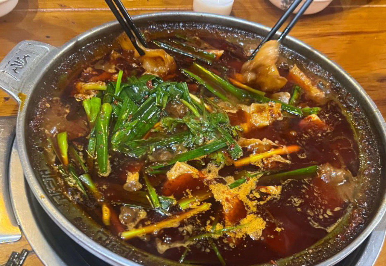 0元玩转这座城#地方特色美食 腾福记大方豆干火锅